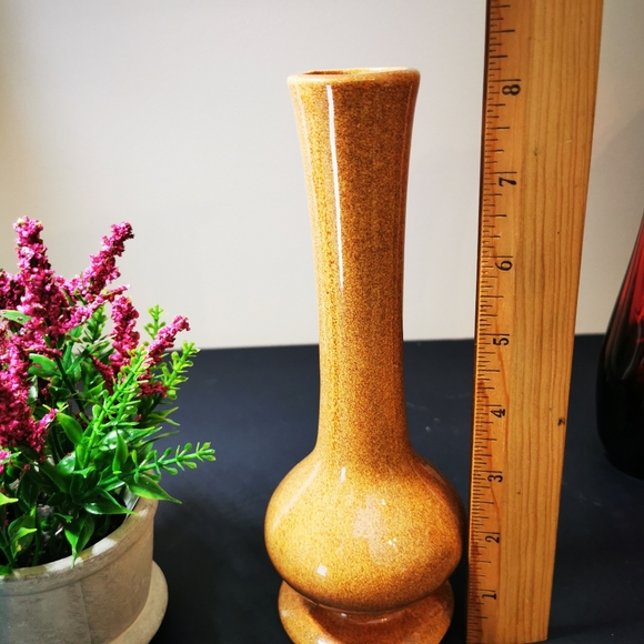 Caramel Colour Teleflora Haegar Footed Vase - Picture 7 of 10